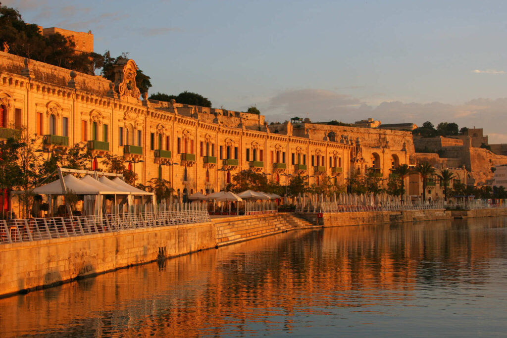 Gujarat – 5 Nights / 6 Days