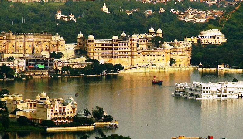 ETHNIC RAJASTHAN WITH TAJ AND VARANASI (15 NIGHTS / 16 DAYS)